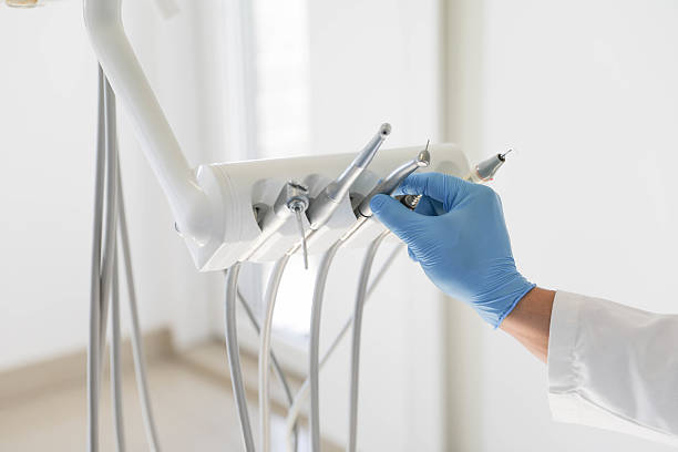 24/7 Emergency Dental Implants experts in Libertyville, IL